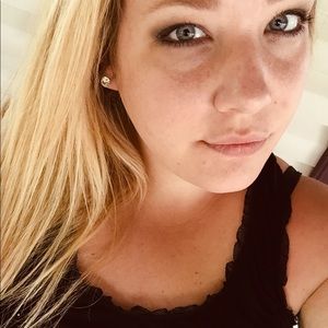 Meet your Posher, Bethany